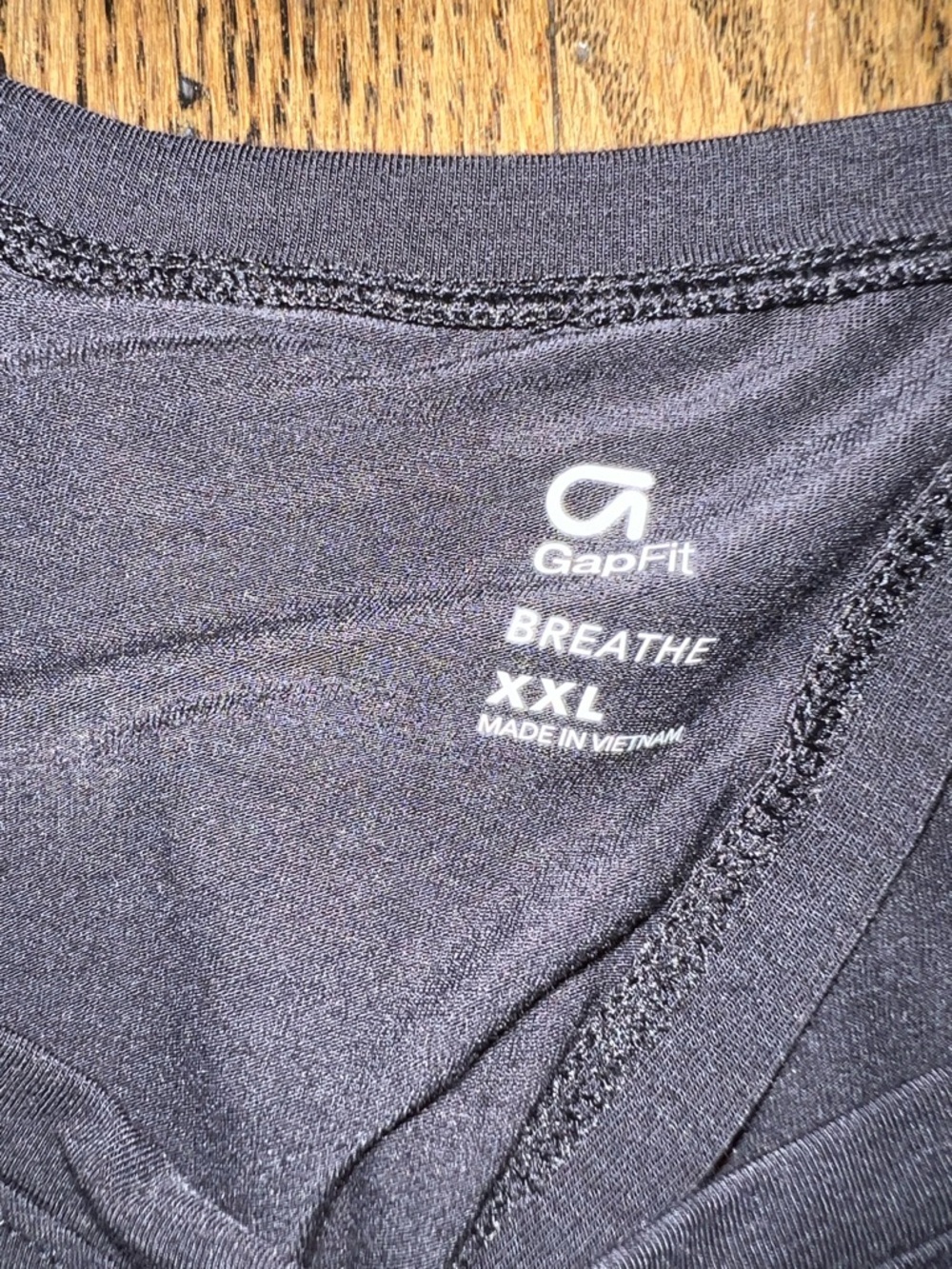 GAP Fit Black Long Sleeve Scoop Neck Top - Picture 4 of 5